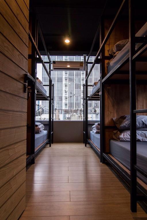 Nap@Pan Hostel Silom Банкок Екстериор снимка